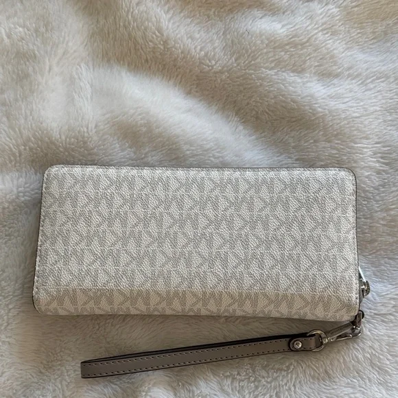 Michael Kors White and Grey Wristlet - Picture 3 of 4